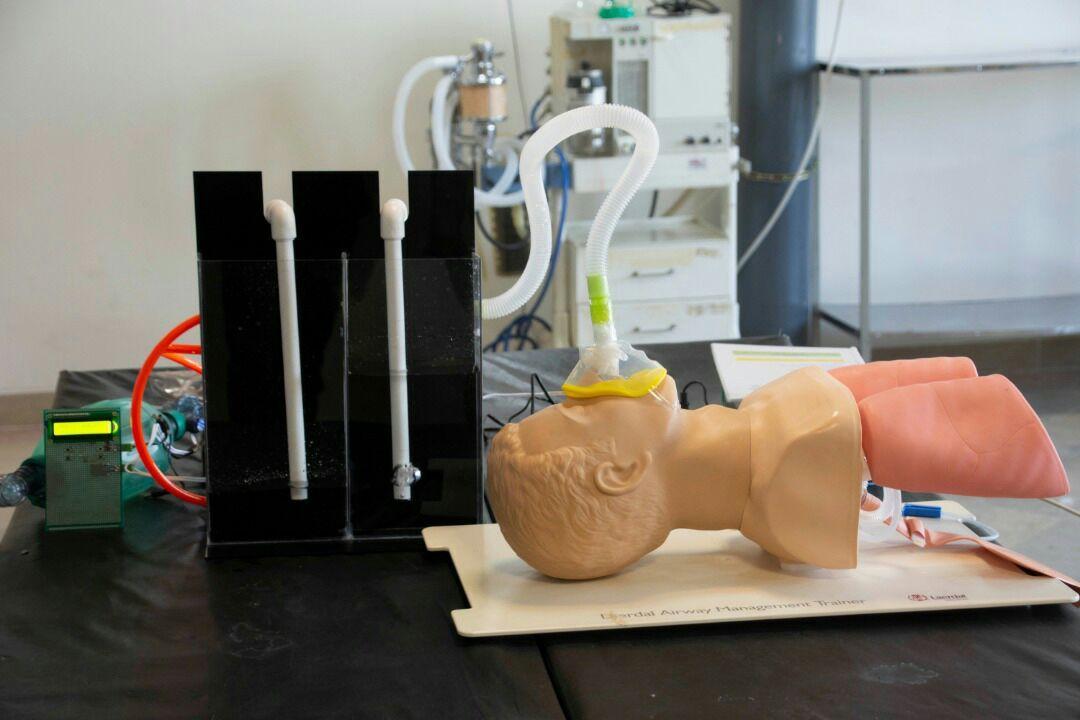 محققان دانشگاه محقق اردبیلی دستگاه تنفس مصنوعی غیرتهاجمی و دو فشاره را فراوری کردند