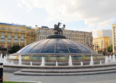 تور ارزان روسیه: در میدان مانژ مسکو چه می گذرد؟!