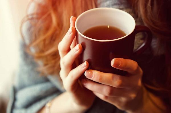چای پررنگ چه مشکلاتی برای بدن ایجاد می نماید؟