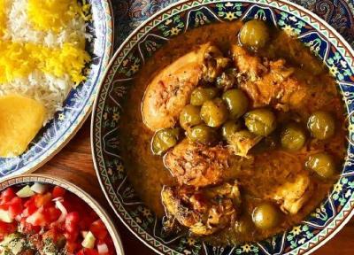 طرز تهیه خورش گوجه سبز و نکاتی در خصوص آن