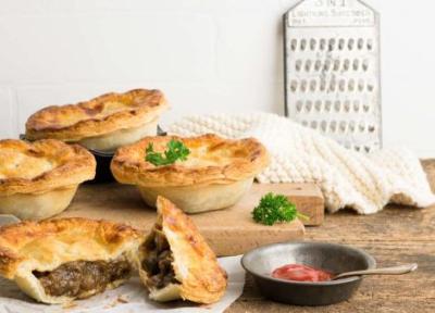 طرز تهیه بیف پای انگلیسی خوشمزه و حرفه ای با خمیر هزارلا